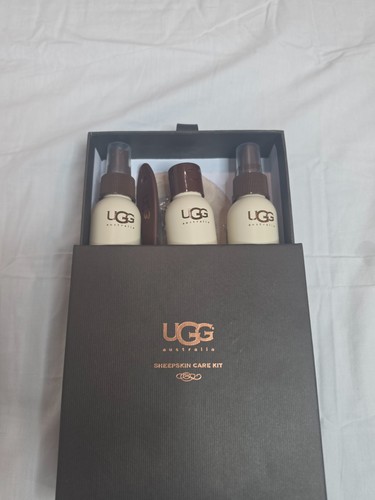 Ugg sheepskin care kit - ugg,