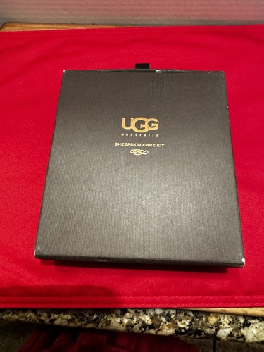Ugg sheepskin care kit - ugg,